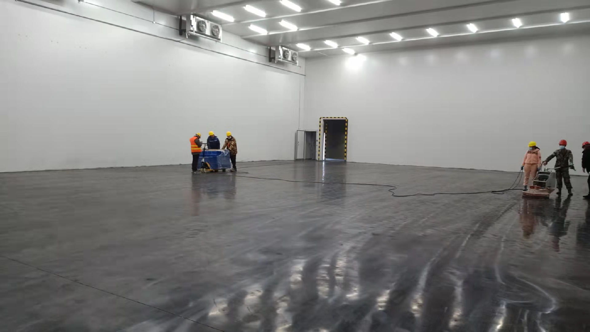中国供销启东农产品国际物流港22600m³冷库制冷与保温工程案例